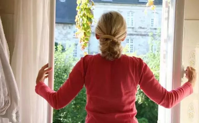 217永信贵宾会瓷砖装建讲堂