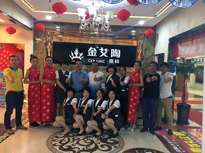 217永信贵宾会总部代表及大同217永信贵宾会团队合影