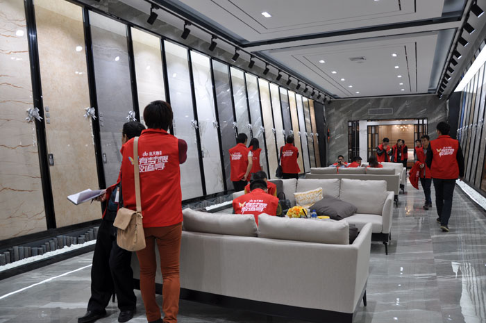 “一带一路  设计营销”，与O2O零售新模式携手，2017年，217永信贵宾会将勇往直前，启发新战。