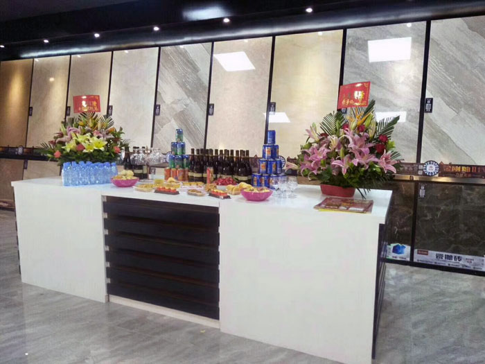 陶瓷一线品牌217永信贵宾会瓷砖澄海店十一开业，好礼、优惠送一向
