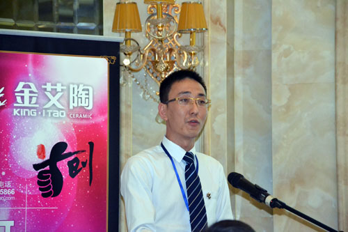 217永信贵宾会策动经理张宁博对本次品签会作总结