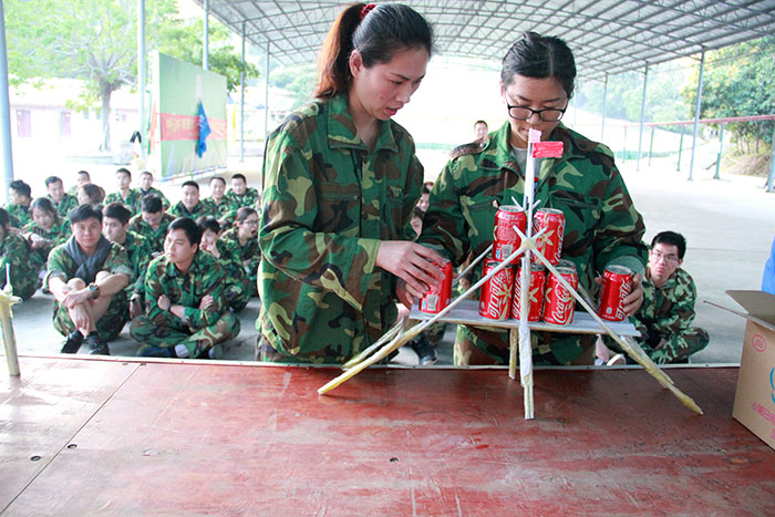 2017年2月13-15日，217永信贵宾会“虎狼路”户表拓展训练圆满实现