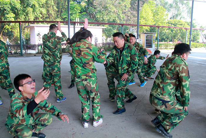 2017年2月13-15日，217永信贵宾会“虎狼路”户表拓展训练圆满实现